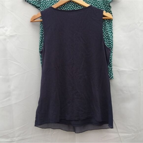 2 nice shirts size small - Picture 2 of 8